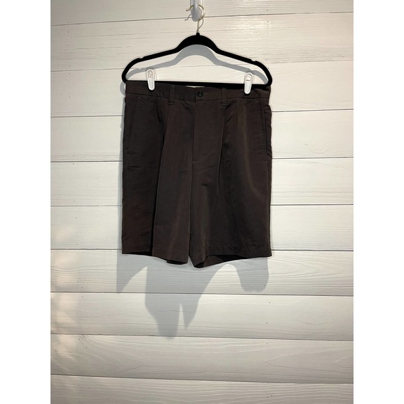 Dockers Gray Premium Golf Shorts, Mens Size 34 - Picture 1 of 4